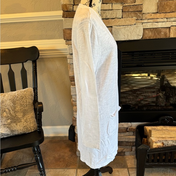 Kim Rogers Long Lightweight Cardigan - Picture 3 of 6